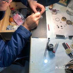 蘇州鐘表維修指南 電話、地址、價格與營業(yè)時間一覽